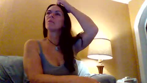 Snapshot of calli_girl420 chatting on November 2025 03:49:02 AM Calli online show from November 2025 03:49:02 AM