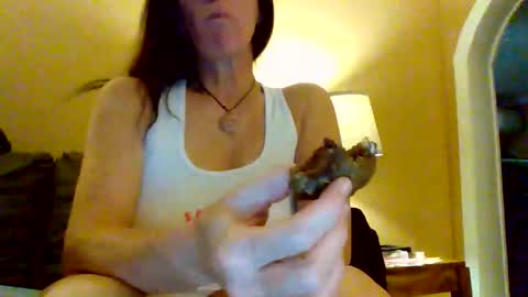 Snapshot of calli_girl420 chatting on March 2026 03:40:01 AM Calli online show from March 2026 03:40:01 AM
