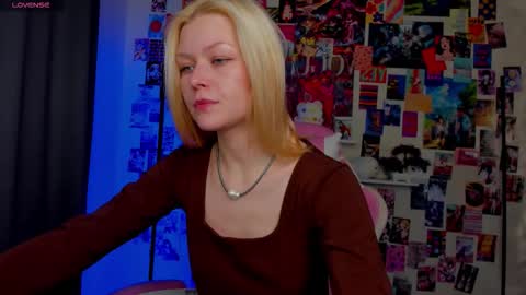 Robin online show from November 2025 11:21:02 AM