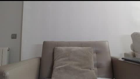 callme_kim online show from June 2026 07:57:02 PM