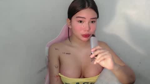 Snapshot of callme_remaxxx7 chatting on March 2026 09:12:01 PM Rema online show from March 2026 09:12:01 PM