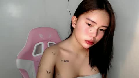 Snapshot of callme_remaxxx7 chatting on March 2026 06:11:02 PM Rema online show from March 2026 06:11:02 PM