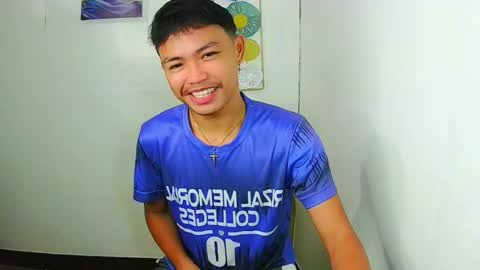 Snapshot of callmebabyceejay_ chatting on June 2026 07:35:02 PM Ceejay online show from June 2026 07:35:02 PM