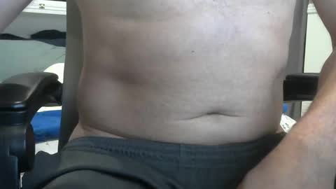 callmeroger33 online show from December 2025 04:57:01 PM