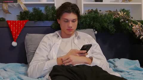 Calvin online show from January 2025 03:02:02 AM