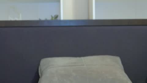 Calvin online show from January 2025 08:10:02 PM