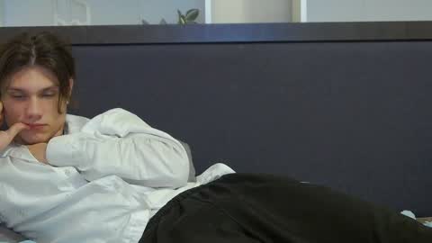 Calvin online show from January 2025 10:47:02 PM