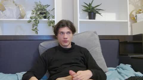 Calvin online show from January 2025 07:49:01 PM