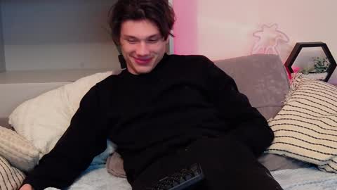 Calvin online show from January 2025 01:04:01 AM