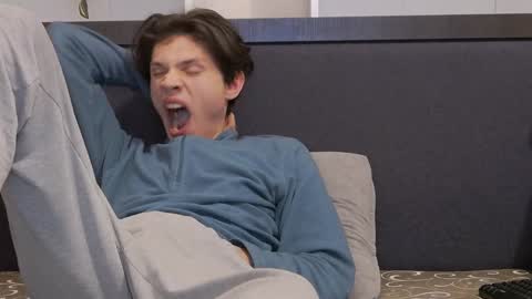 Calvin online show from January 2025 03:48:02 AM