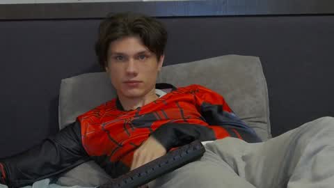 Calvin online show from January 2025 10:53:02 PM