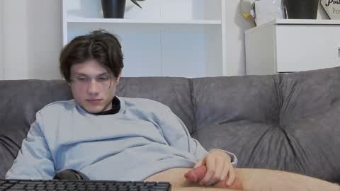 Calvin online show from February 2025 01:30:02 AM