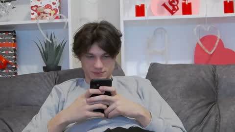 Calvin online show from February 2025 07:53:02 PM