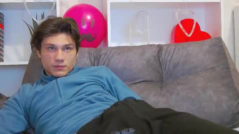 Calvin online show from February 2025 11:09:01 PM