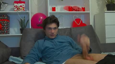 Calvin online show from February 2025 05:19:02 AM