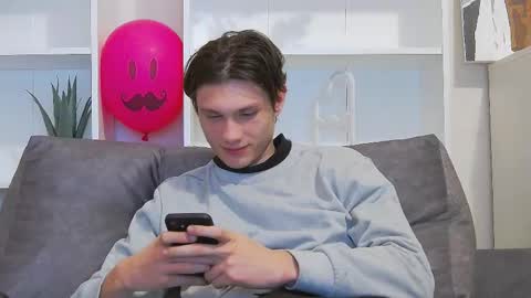 Calvin online show from February 2025 08:03:02 PM