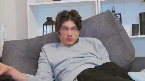 Calvin online show from February 2025 11:45:01 PM