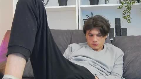 Calvin online show from March 2025 03:08:01 AM