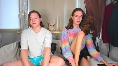 Snapshot of calvin_kevin_grem chatting on November 2025 06:22:01 AM Calvin Kevin Grem online show from November 2025 06:22:01 AM