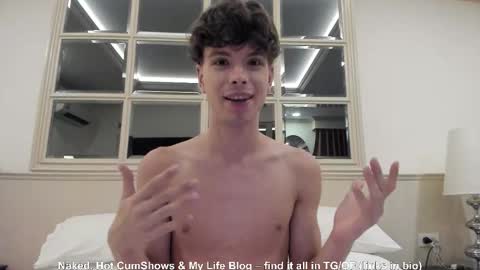 Snapshot of calvin_loves_you chatting on September 2025 02:32:01 PM Hey I am Calvin online show from September 2025 02:32:01 PM