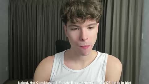 Snapshot of calvin_loves_you chatting on December 2025 02:36:02 PM Hey I am Calvin online show from December 2025 02:36:02 PM