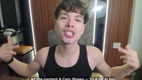 Hey I am Calvin  online show from May 2026 05:10:02 PM