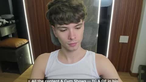 Hey I am Calvin  online show from May 2026 05:07:02 PM