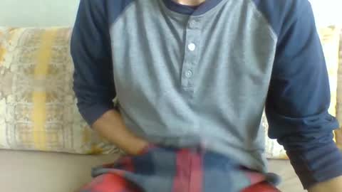 Snapshot of calvin_sexy_arab chatting on February 2025 01:51:01 PM calvin_sexy_arab online show from February 2025 01:51:01 PM