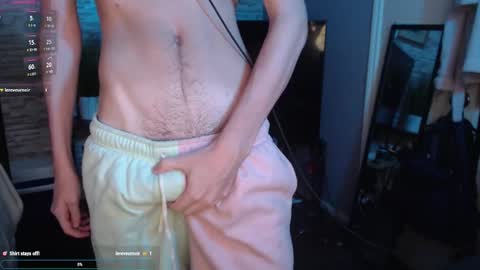 Snapshot of calvin_tanner chatting on October 2025 02:34:01 PM calvin_tanner online show from October 2025 02:34:01 PM