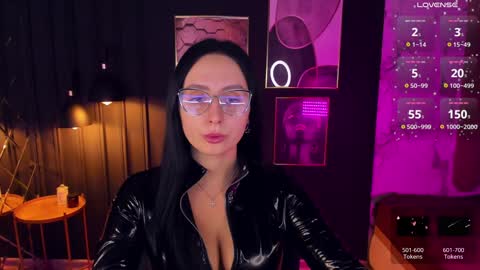 Christy online show from December 2024 08:00:02 PM