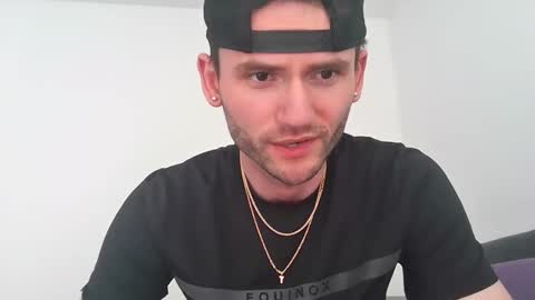 Snapshot of cam_jock chatting on December 2024 06:19:01 PM Cam Jock online show from December 2024 06:19:01 PM