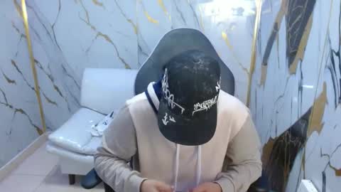 Snapshot of cam_xman chatting on February 2026 01:30:02 PM cam_xman online show from February 2026 01:30:02 PM