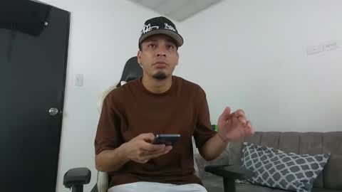 Snapshot of cam_xman chatting on March 2026 02:22:01 PM cam_xman online show from March 2026 02:22:01 PM