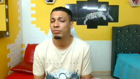 cam_xman online show from May 2026 07:13:01 AM