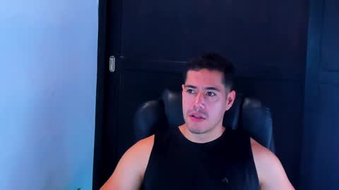 Snapshot of camara110 chatting on December 2024 06:52:02 PM camara110 online show from December 2024 06:52:02 PM