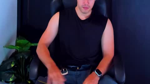 Snapshot of camara110 chatting on December 2024 12:25:01 AM camara110 online show from December 2024 12:25:01 AM