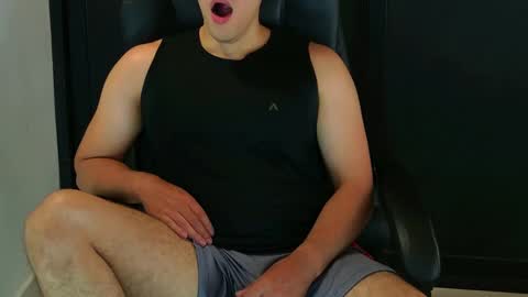 Snapshot of camara110 chatting on January 2025 07:29:02 PM camara110 online show from January 2025 07:29:02 PM