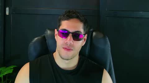 Snapshot of camara110 chatting on March 2025 03:13:02 AM camara110 online show from March 2025 03:13:02 AM