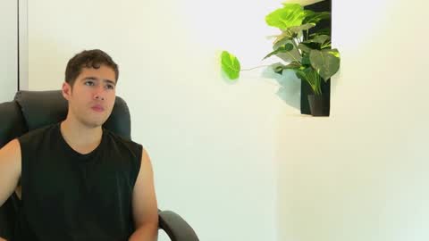 Snapshot of camara110 chatting on November 2025 10:53:02 PM camara110 online show from November 2025 10:53:02 PM