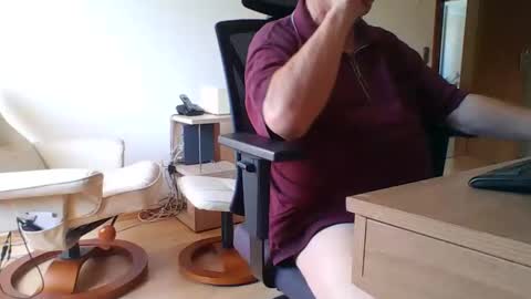 Snapshot of camcologne chatting on September 2025 11:56:02 AM camcologne online show from September 2025 11:56:02 AM