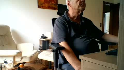 camcologne online show from June 2026 09:22:02 AM