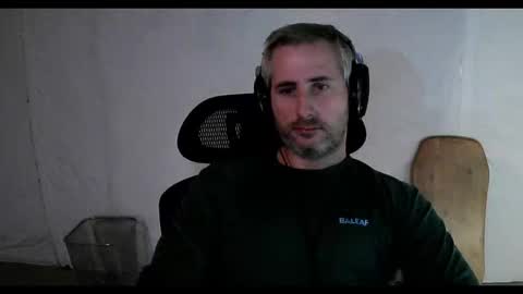 Snapshot of camcrusader chatting on October 2025 11:01:02 PM herp derp online show from October 2025 11:01:02 PM