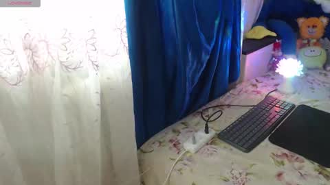 CamDiva1 online show from March 2026 06:04:02 AM