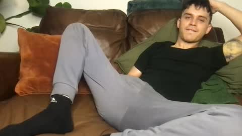 CamDoAttitude online show from October 2025 11:13:02 PM