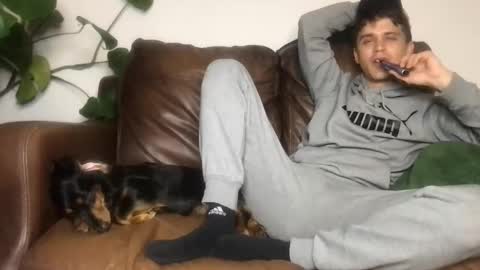 CamDoAttitude online show from November 2025 10:21:02 PM