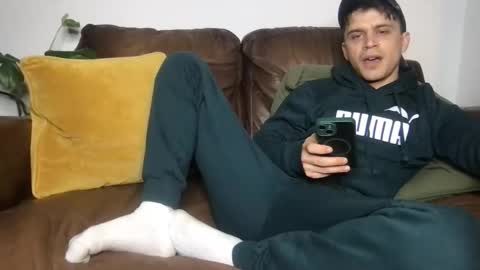 CamDoAttitude online show from April 2026 09:38:01 PM