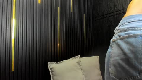 Snapshot of cameron_blake_ chatting on January 2025 10:48:02 AM CAMERON online show from January 2025 10:48:02 AM