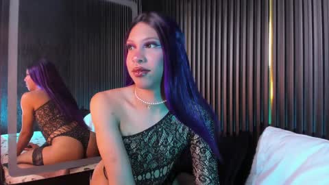 Snapshot of cameron_blake_ chatting on January 2025 02:26:01 AM CAMERON online show from January 2025 02:26:01 AM