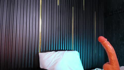 Snapshot of cameron_blake_ chatting on January 2025 05:26:02 AM CAMERON online show from January 2025 05:26:02 AM