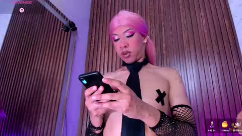 Snapshot of cameron_blake_ chatting on September 2025 03:17:01 AM CAMERON online show from September 2025 03:17:01 AM